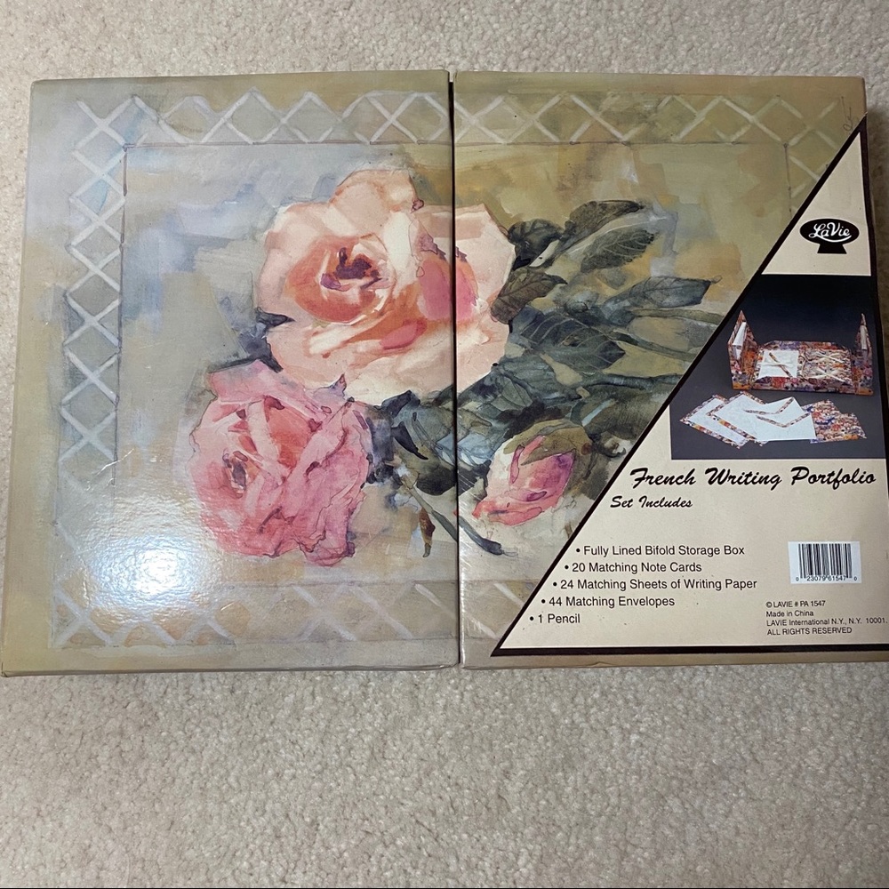 French Writing Portfolio Stationary Set